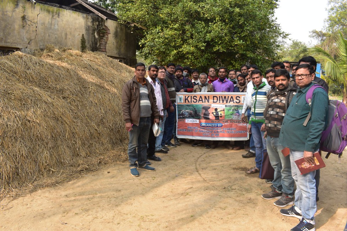 WbcadcB's tweet photo. Celebration of Kisan Diwas at KVK Bankura. 
#JaiJawanJaiKisan @WBCACKVKBankura https://t.co/apMM7TTa2m