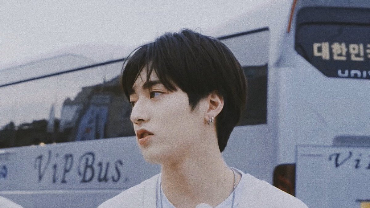 fourfivecam's tweet image. his side profile is just perfect.
#HARUTO #하루토 #트레저하루토