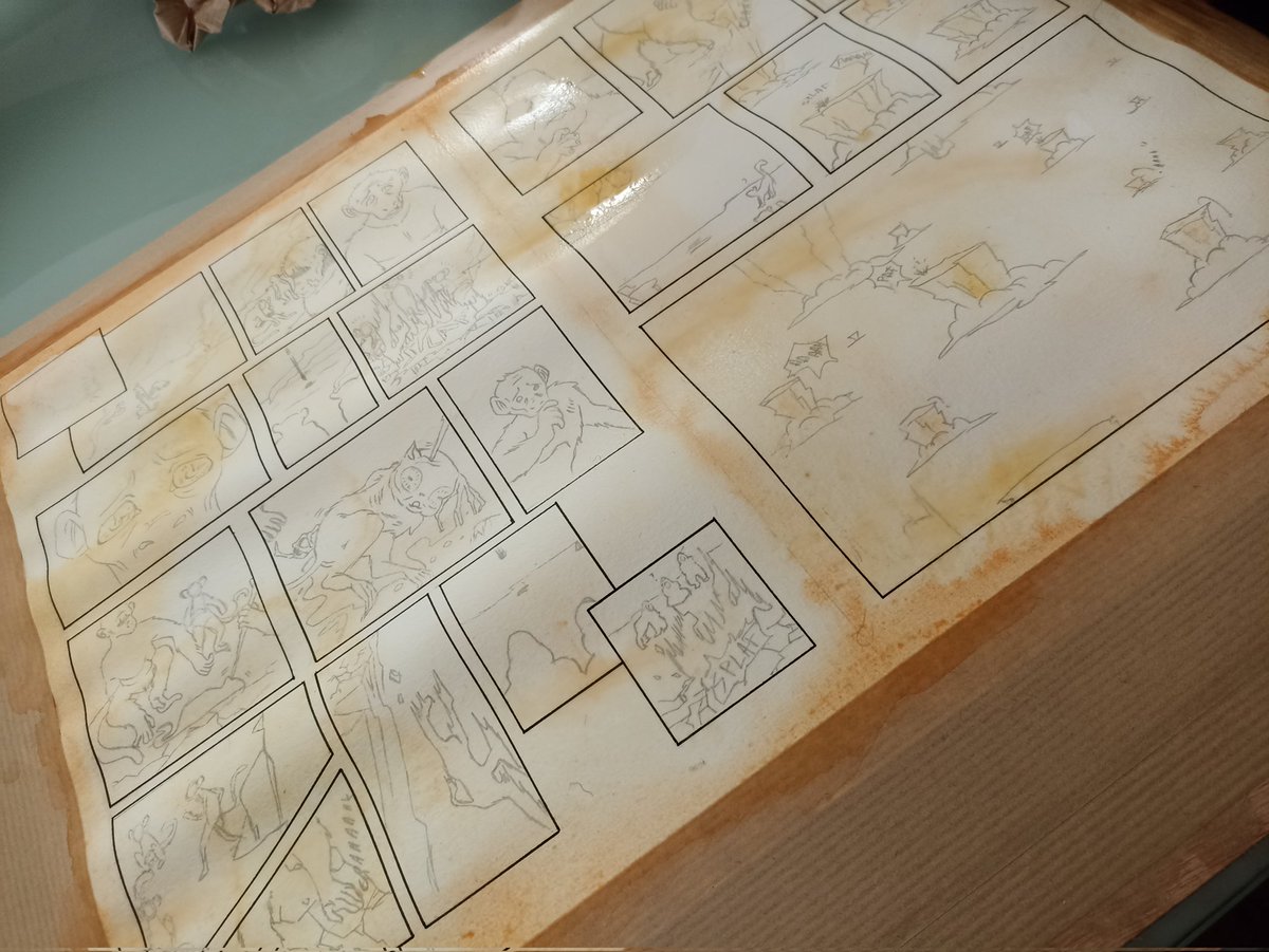 Weiss_TheWhite's tweet photo. Starting the watercolor! I'm trying to give it an old paper look first https://t.co/7wVy9RH8bk