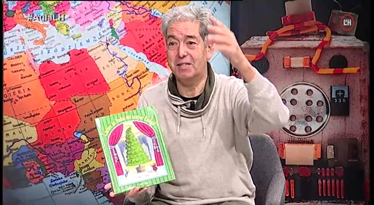 TelevisioLH's tweet photo. Ja pots consultar 📲a la carta el darrer Aula L'H

📌El @JaumeCentelles, especialista en literatura infantil i juvenil📚, ens proposa llibres que parlen del Nadal i els seus elements 🎄

👉https://t.co/BVzFSKdiZL https://t.co/z7aUYQfZZF