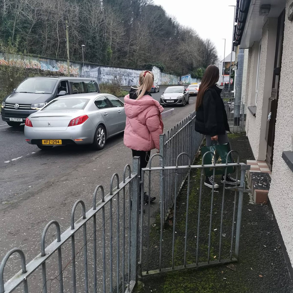 YcTower's tweet photo. Our senior girls committee dropping of the tree of hope gifts to our precious elderly within the community to spread some well needed christmas cheer. Thank you to those who purchased gifts and also The Old Docks for donating gifts.🎄 #gooddeedoftheday #bettertogivethantoreceive https://t.co/ktFG6p0NBC