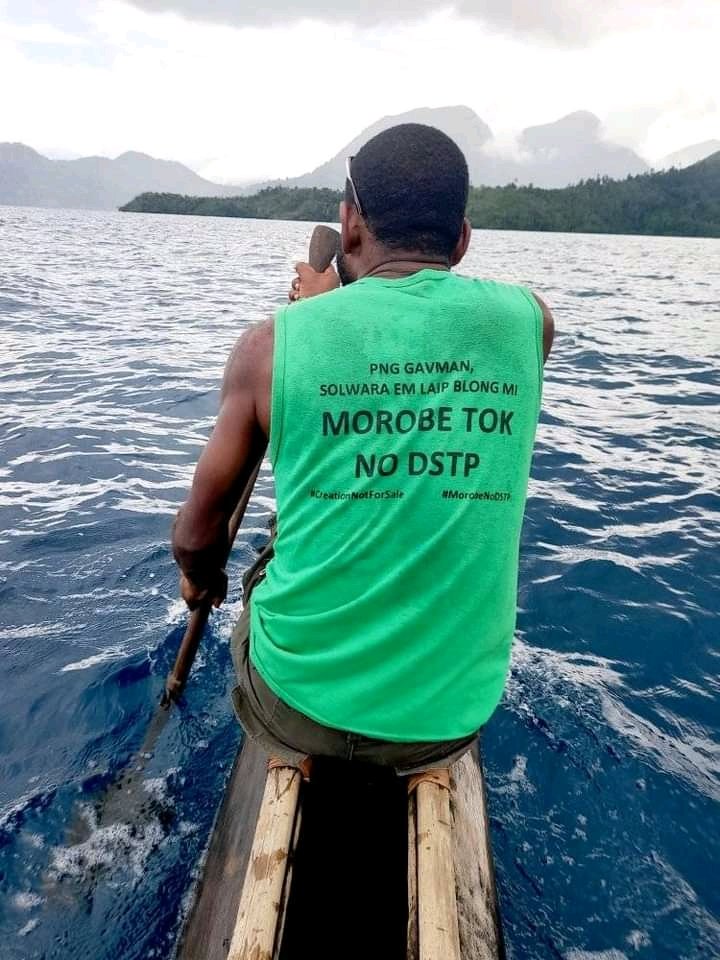 PNG Gavman,
Solwara em laip bilong mi.

#MorobeNoToDSTP

Don't dump mining waste into my ocean.