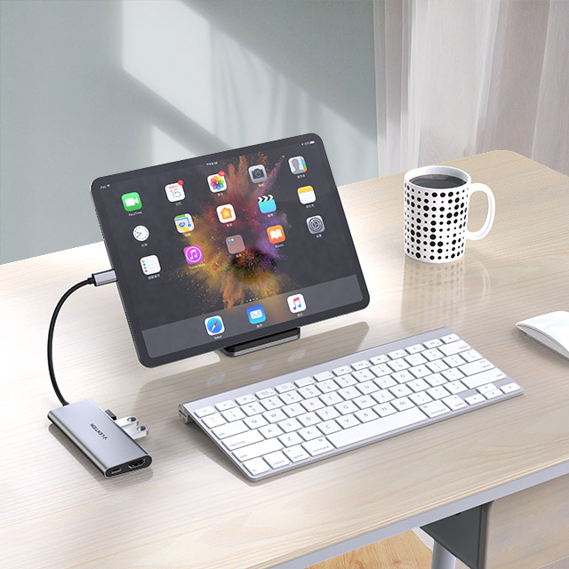Lention5's tweet photo. LENTION 6 in 1 Long Cable USB-C Hub with 4K HDMI, 4 USB 3.0, and PD (CB-C35H-1M)👾👾
🔗: https://t.co/Cyh8ztxMo7
#usbhub #adapter #usbchub #desk #desksetup #deskgoals #deskspace #deskdecor #deskorganization #deskinspiration #ipad  #ipadpro #ipadart #ipadmini #ipadnotes #ipadair https://t.co/eaT8dDOVPq