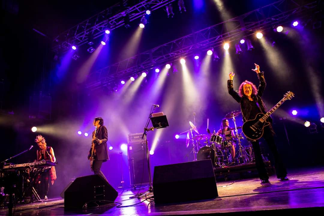 XJapanItalianST's tweet photo. ⚡ Inizia il tour giapponese dei Ra:IN in occasione del 20esimo anniversario della fondazione della band!

#RaIN #RockAndInspiration #PATA #rocknroll #WeAreX 

-julio- https://t.co/Z2DUNpUsc5