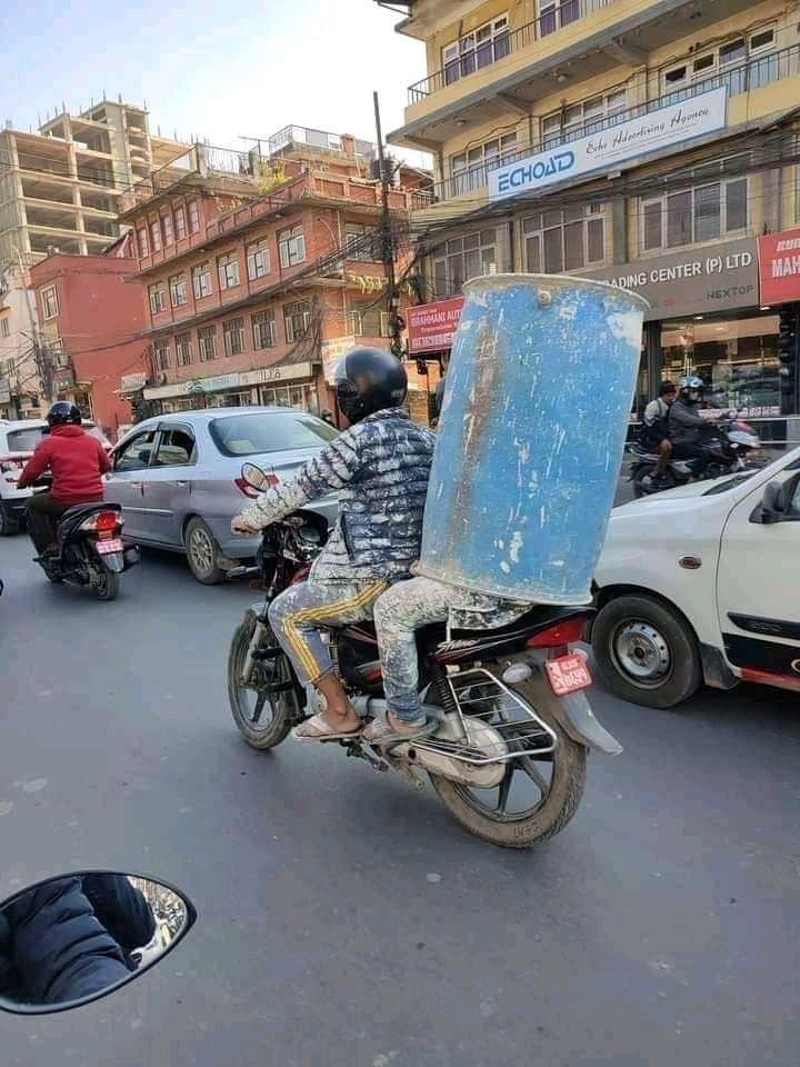 कसैलाई सुन्दर बनाउन कहिलेकाही आफै कुरुप भैदिनुपर्दो रहेछ !!