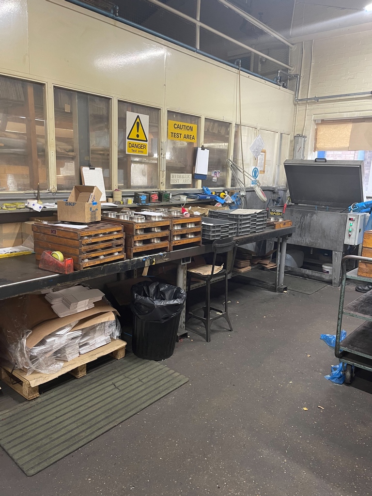FiltonLtd's tweet photo. CAN YOU FIND BUDDY?
Buddy is feeling cheeky today and has found a little spot to hide in our Washing area.
#elfontheshelf #workingelf #washing #rotaryunions #canyoufindelf #ukmfg #engineersuk https://t.co/29QrS8sOwQ