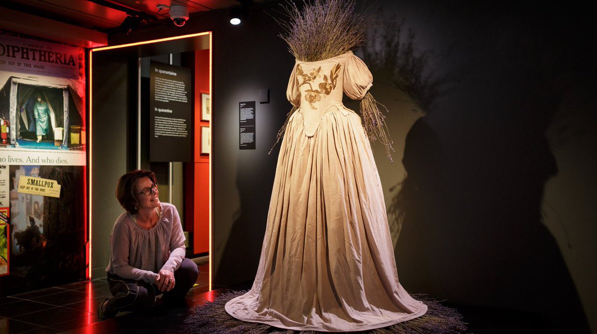 Anna Dumitriu tweet media