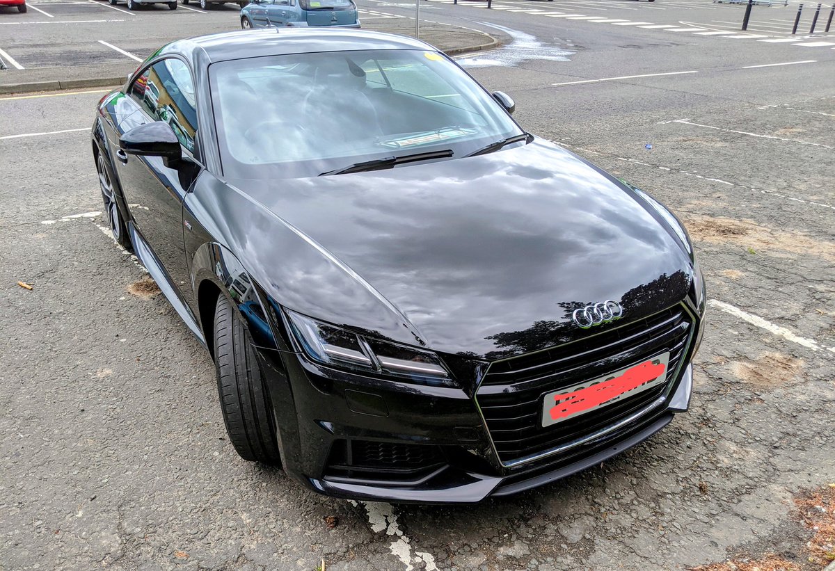 Zack_Not_Zac's tweet photo. @ZephrFish What security stuff have you got planned? I've got the baby brother of your car, planning on fitting a GPS tracker in it somewhere. https://t.co/oDFnL33mpi