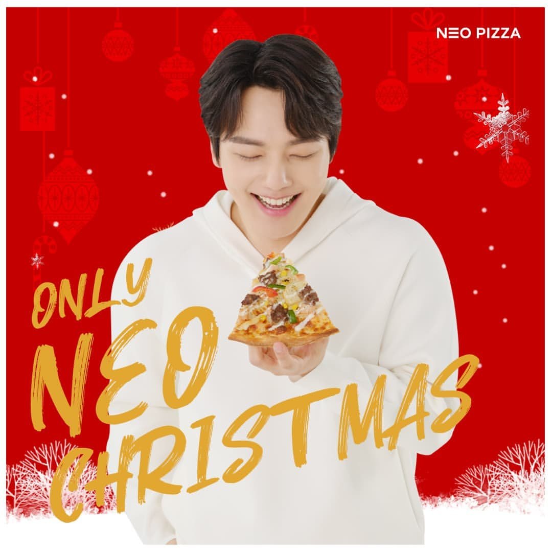 YEOJlNGO's tweet photo. 211223 neopizza_official IG update

Always on Christmas!
Let's go with #NeoPizza~ 🍕🎁

Only "Neo" Christmas
I love you~

#여진구 피자
#YeoJinGoo https://t.co/ktelXpytpS