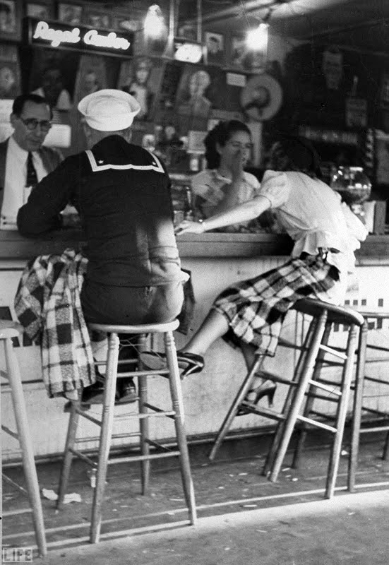 Tintamarre6's tweet photo. Secrets de comptoirs
#PeterStackpole https://t.co/1GfMAhUk7Q