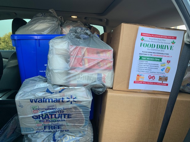 THANK YOU to our amazing Penplast team for your generous &amp; thoughtful contributions to our annual food drive for #FortErieCOPE. Together we donated over 850 food/hygiene items!! 🤗🙏
 
We thank these organizations for their important and impactful work in the community. 🙌