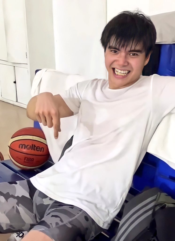 PCaster_'s tweet photo. Subo mo na raw yung kay Paul. 🍆🍆🍆 https://t.co/RaRWUyPyXb