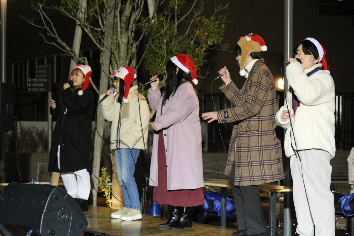 Rollipop_info's tweet photo. 本日、帝京大学で行われた
🎄クリスマスイブイブフェス🎄に
Rollipopとして2曲参加させていただきました!
皆様、体調に気をつけて
良いクリスマスをお過ごし下さい🧑🎄
#Rollipop
#帝京大学
#アカペラサークル https://t.co/ohf4fMw784