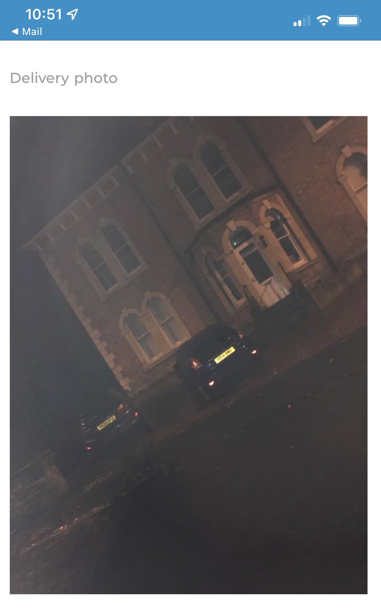 MarkFeltwell's tweet photo. @Hermesparcels this is meant to be proof of my delivery? Please show me in this photo where my parcel is.
This has clearly been taken in a car while your “courier” drove past. https://t.co/xz9tEEQRZf