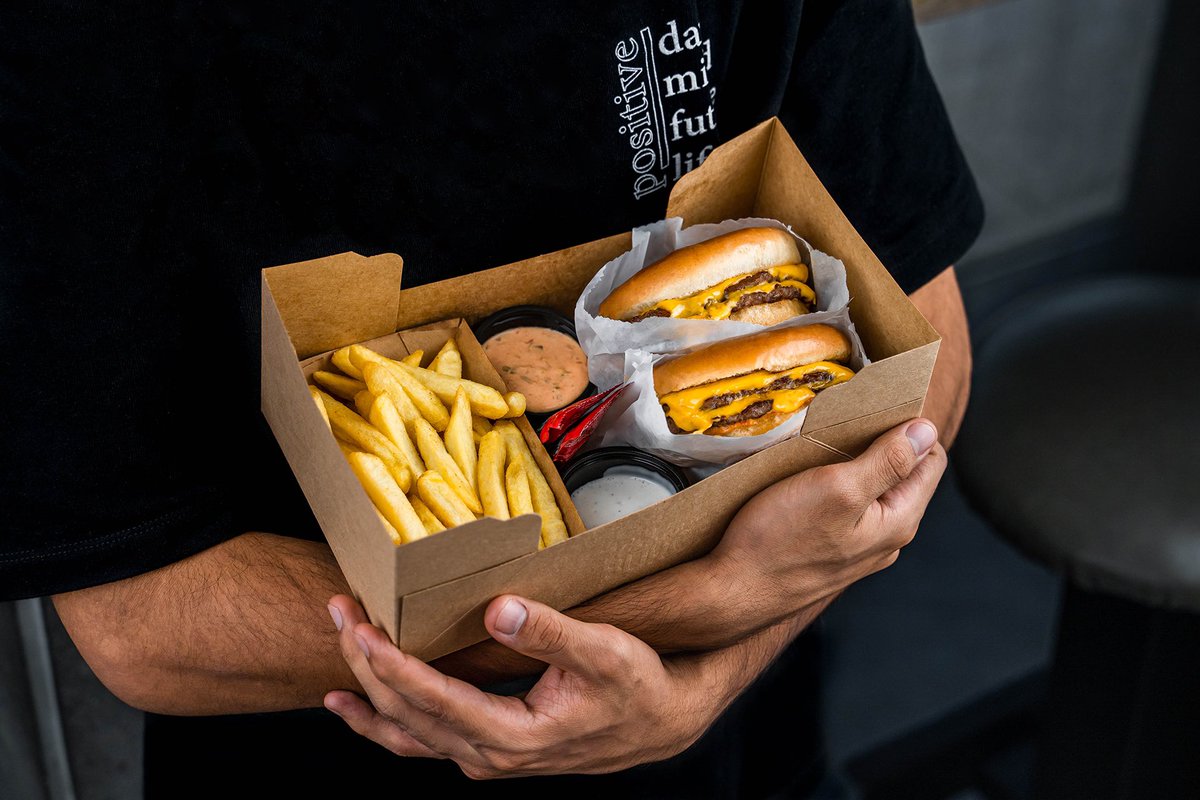 كاليفورنيا برجر | The California Burger tweet media