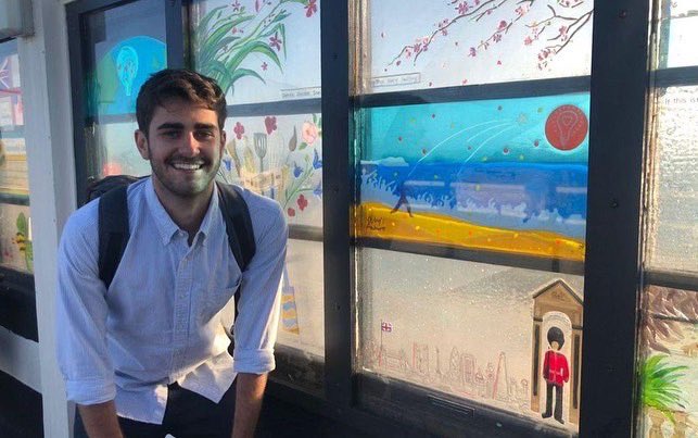 OllysFuture's tweet image. The unveiling of a beautiful fused glass window on Worthing Pier commemorating Olly winning the town's annual #Flingathon' two year's running, was one of the highlights of 2021.

#glasswindow #Worthingbeach #Worthingpier #SuicidePrevention #MentalHealthAwareness #loveandlight