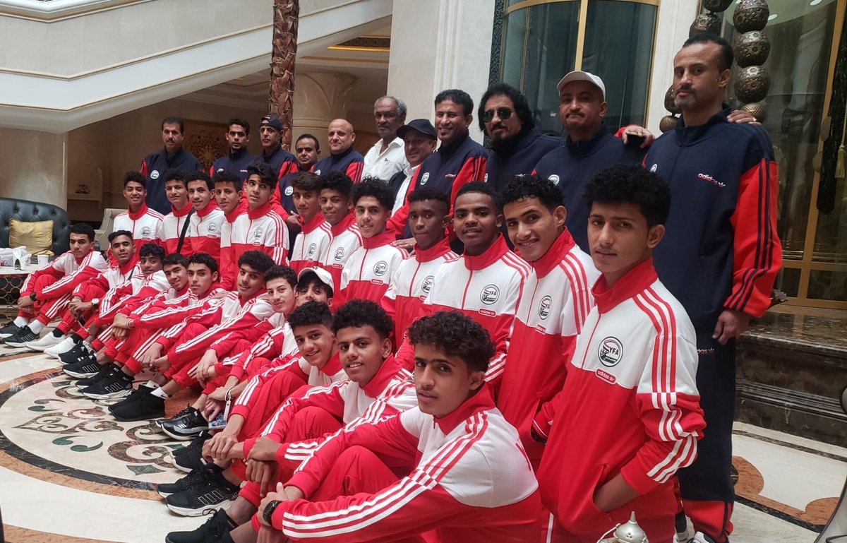 Yemenfa's tweet photo. صور حديثة لمنتخبناوالوطني للناشئين..  بـــطـــل غــرب آســيـــا https://t.co/aJW6HGzX5t