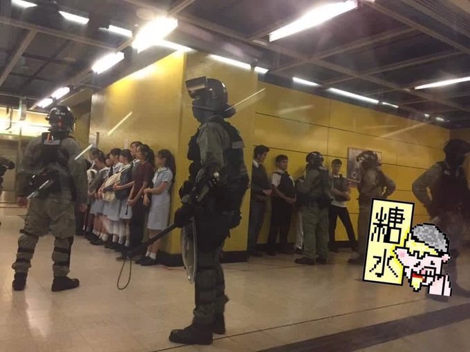 chan65117746's tweet photo. @BBCWorld Hong Kong https://t.co/gLwvy6R8eP