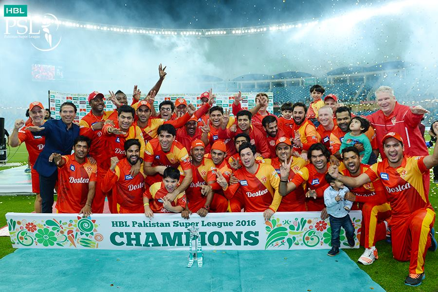 CricMady's tweet photo. A thread on PSL Stats

Most successful PSL team:
Islamabad United is the most succesful team of PSL having won title 2 times in 2016 and 2018.
Peshawar Zalmi - 2017
Quetta Gladiators - 2019
Multan Sultans - 2020
Karachi Kings - 2021

#PSL7 | #PSL2022 | #PSLStats | #MadStats https://t.co/XXYsOKLyHm