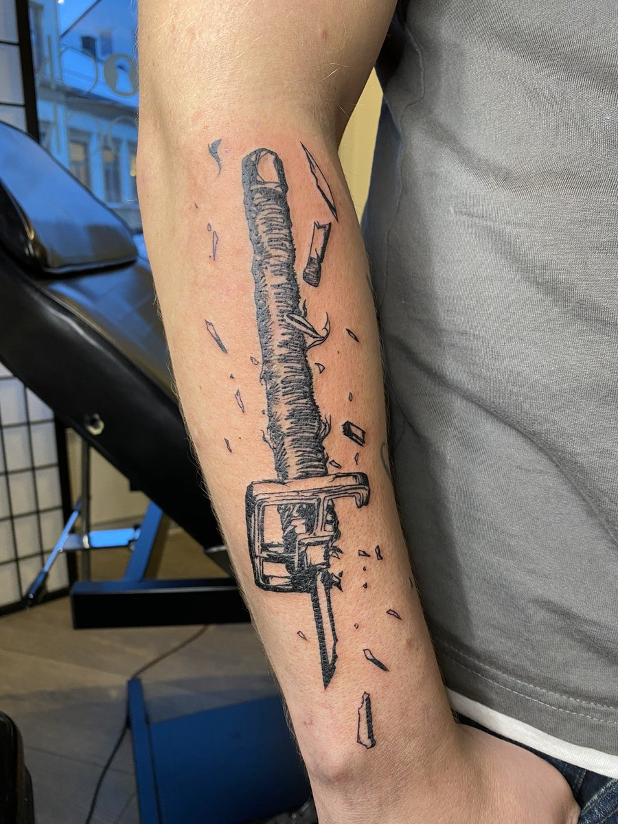bast_march's tweet photo. Quelques projets effectués en 2021
Ayant commencé à tatouer pour la première fois en septembre je tiens à dire que j’adore ça https://t.co/xPywlJCRm1