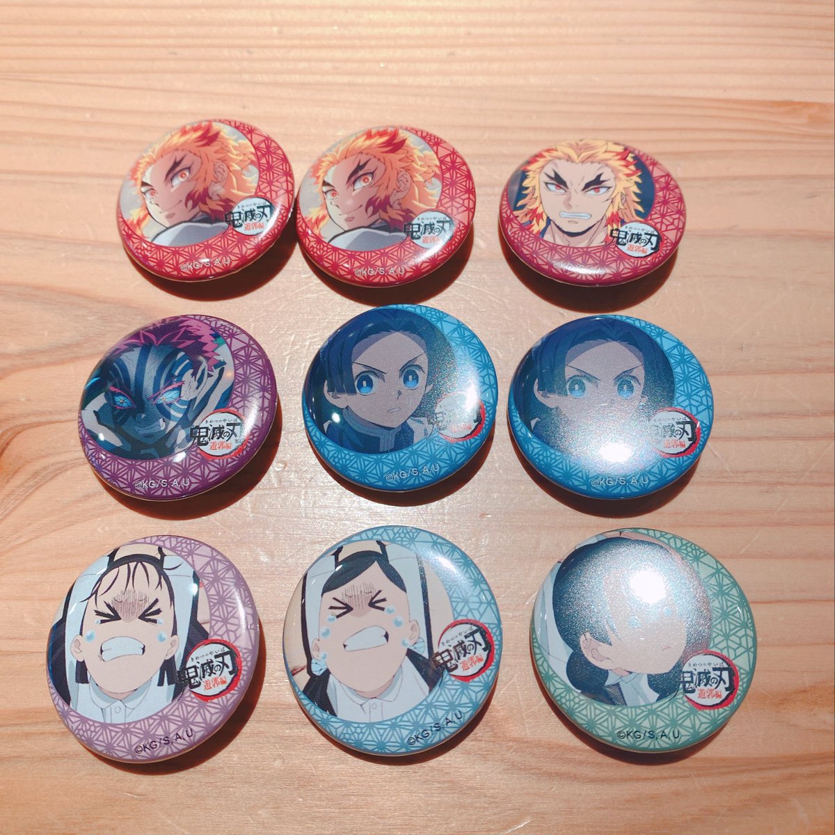 shin_____m's tweet photo. 〚 交換 〛鬼滅の刃 ufotablecafe 遊郭編 第一期 32mm くじ引き 缶バッジ

譲 アオイ なほ すみ きよ 槇寿郎 杏寿郎 猗窩座

求 ⇢ 無惨

✧年明けのお取引
✧上段は下段含めたお取引のみ

お気軽にお声かけください.ᐟ.ᐟ https://t.co/ACvP41cV9e