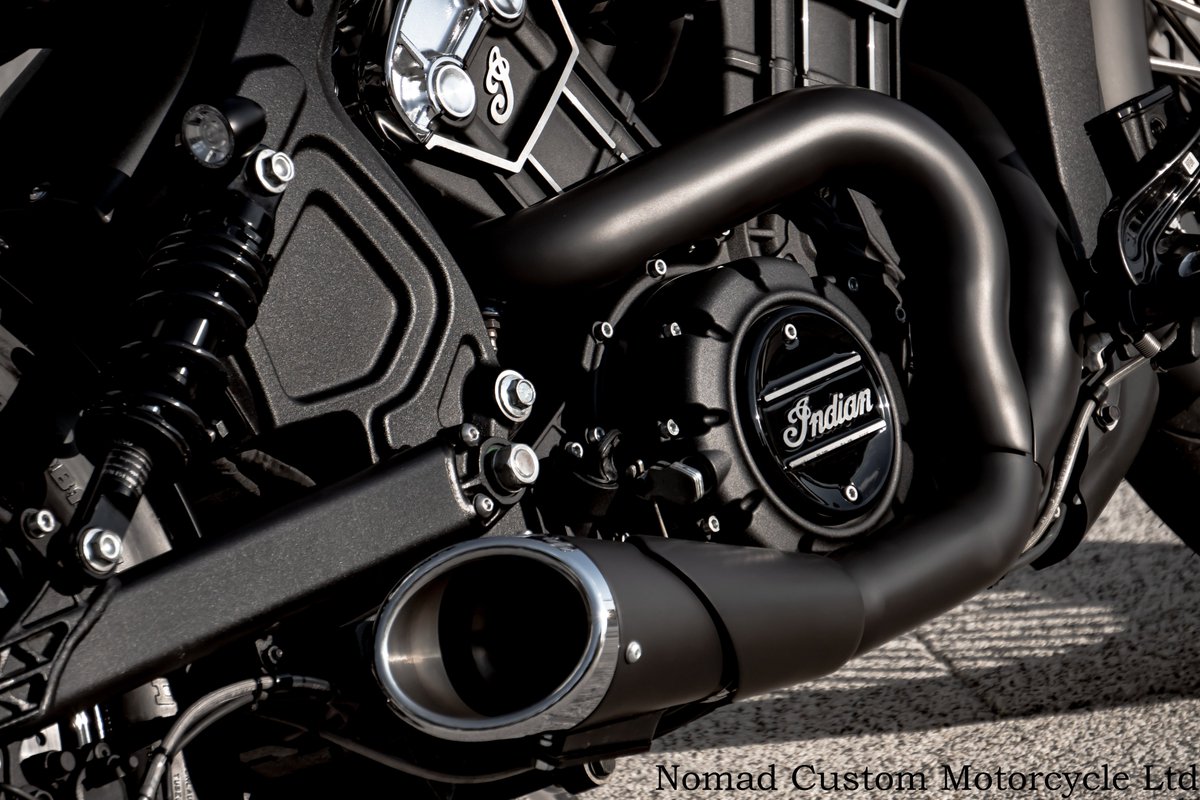 CustomNomad's tweet image. Indian Scout Bobber "The Rock"
Nomad Custom are the customizers who dared to put a 21" spoke wheel on a Bobber. The audacity 😃 We also followed the latest trends in details as mirrors, handlebar and turn signals.
Beautiful beast :))
#nomadcustom #indianscoutbobber #indiancustom