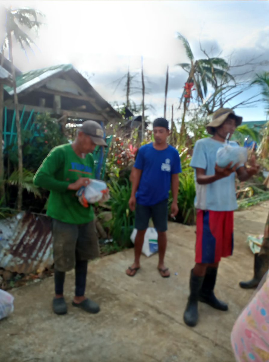 proimae's tweet image. more photos 🥺

#OdettePHRelief  #SiargaoNeedsHelp