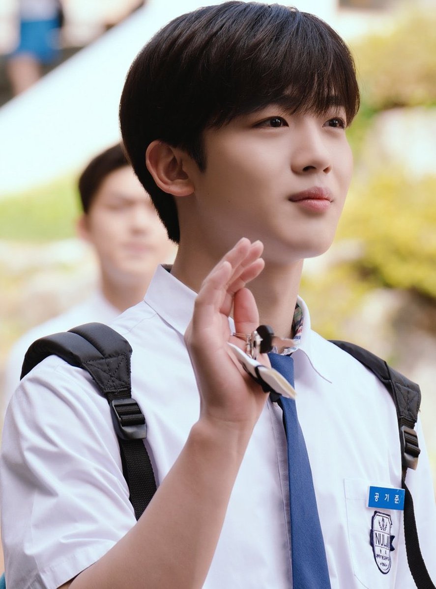 kimmuggle_wei's tweet photo. You are so precious 💖 
#좋다고말해_공기준
#GeniusActorKimYohan
#김요한_사랑해 https://t.co/wKjAcUefT0