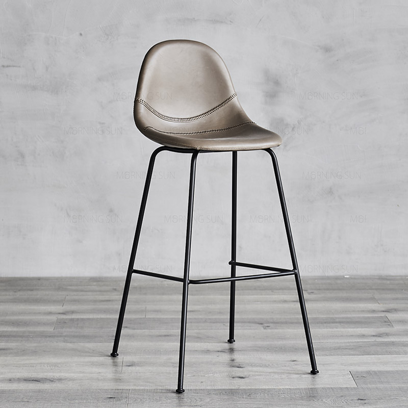 mciufurn's tweet image. At Modern Century, the success in quality assurance derives from our great focus on every detail. #kitchenbarstools