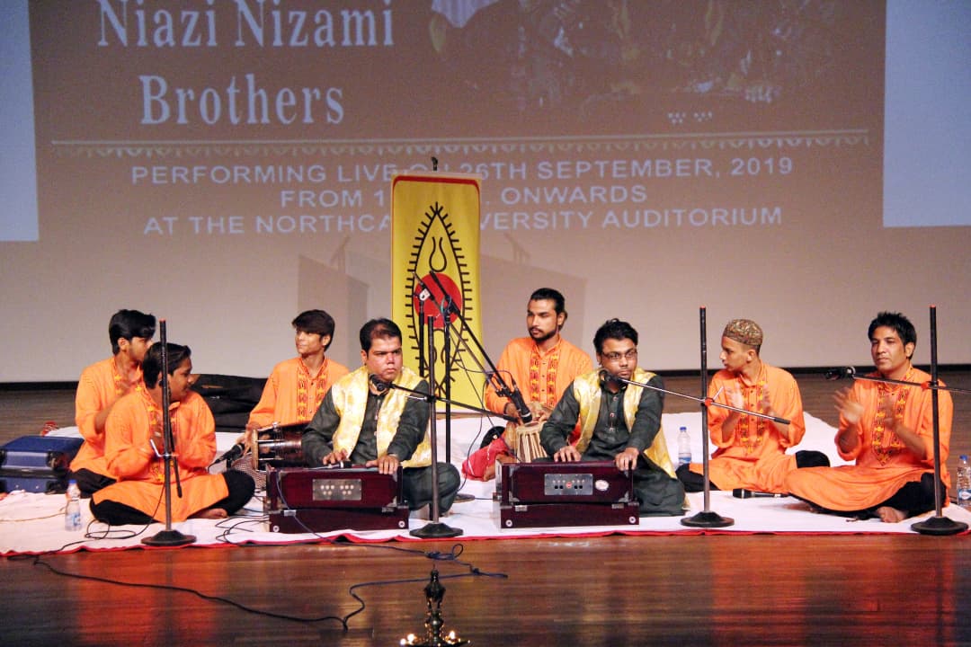 NorthCap_Univ's tweet photo. #ThrowbackThursday
Throwback to Virasat 2019 where the Niazi Nizami Brothers performed breathtaking Sufiyana Qawwali. The event was organized by the Spic Macay NCU Chapter.
#throwbacktothegoodtimes #memories #eventsatNCU #activities #spicmacay #sufiyana https://t.co/lMPtAnQqYe