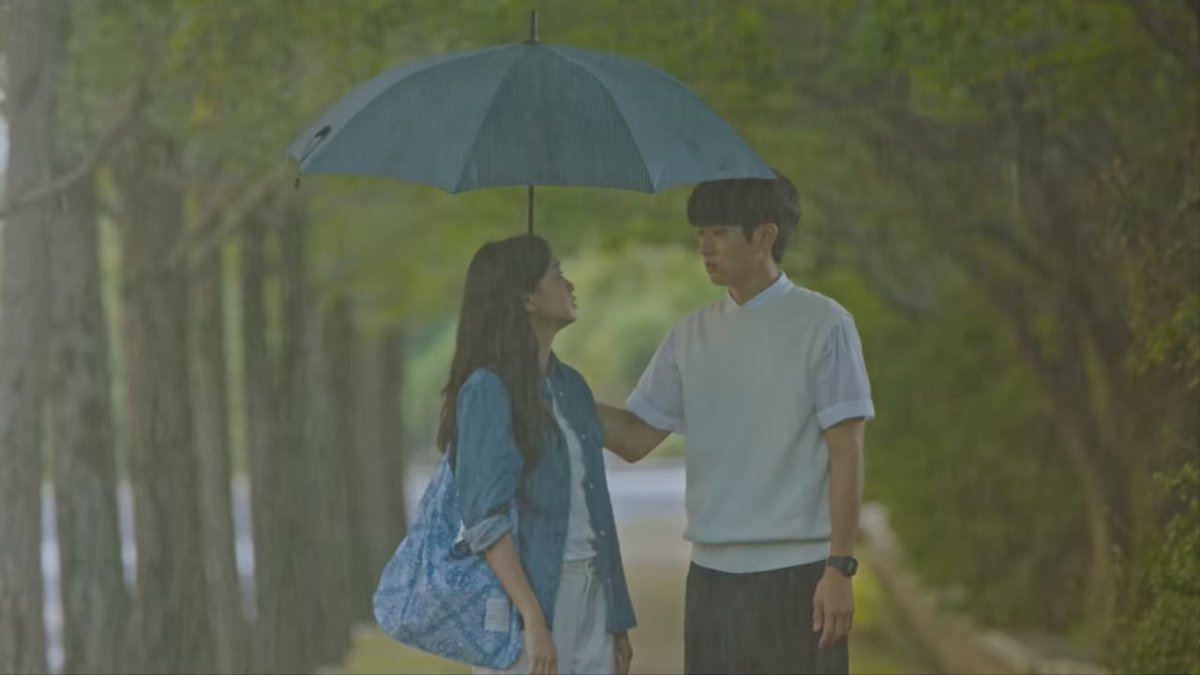 kdramatreats's tweet photo. normalize staying single until you find your own choi ung. https://t.co/4yTYEKmym6