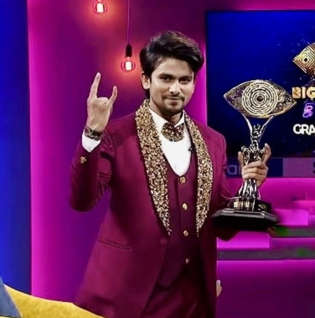 Vikrant1877's tweet photo. No Winner is near to #VJSunny in terms of Guts, Hardwork, Dedication, Sportiveness and Entertainment 👌👌👌👏👏👏👏

He is absolutely The Best of Best 💯💯❤❤❤ 

@vjsunnyofficial
#BiggBossTelugu5 #BiggBoss5Telugu https://t.co/60zxD9qm7h