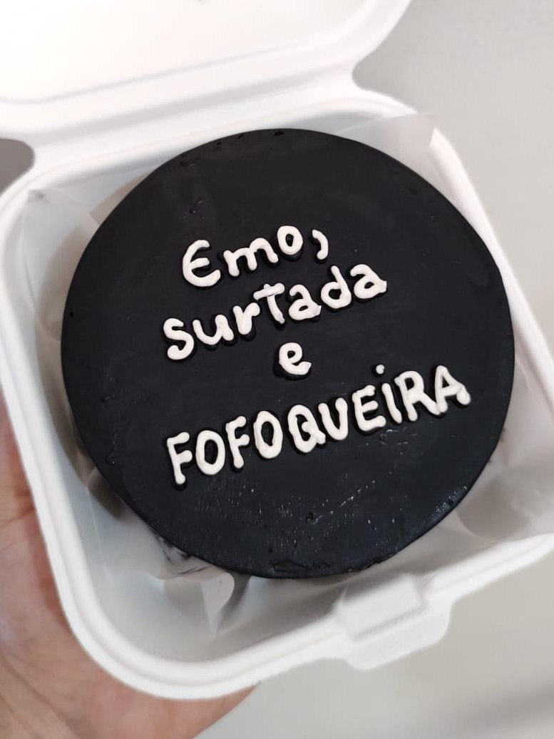 Conheça os bentô cakes, bolinhos na marmita com frases e desenhos  engraçados - Verso - Diário do Nordeste