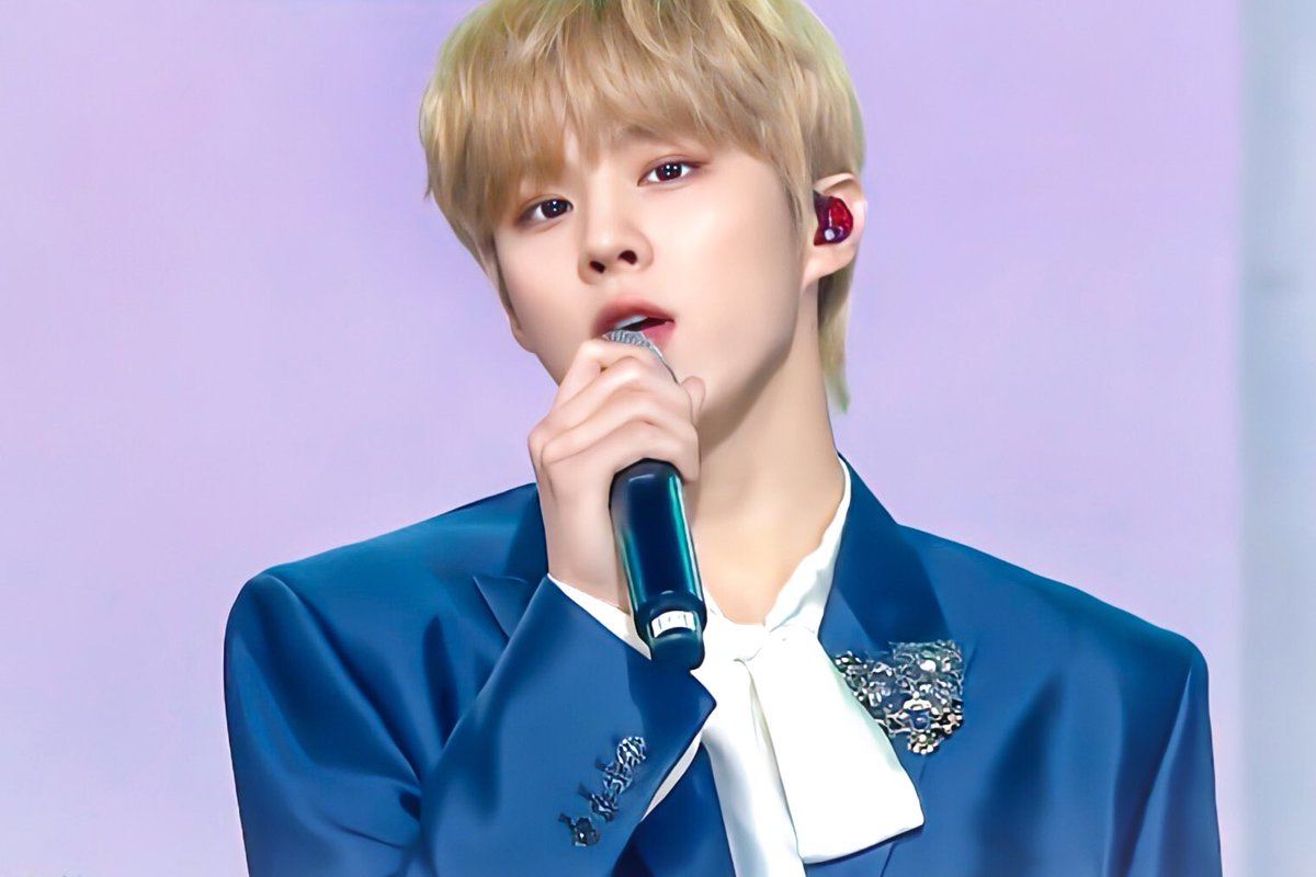 QIONG1027_'s tweet photo. I miss you.

#김우석 ✨🌙#KIMWOOSEOK https://t.co/PWYDcIUOKX