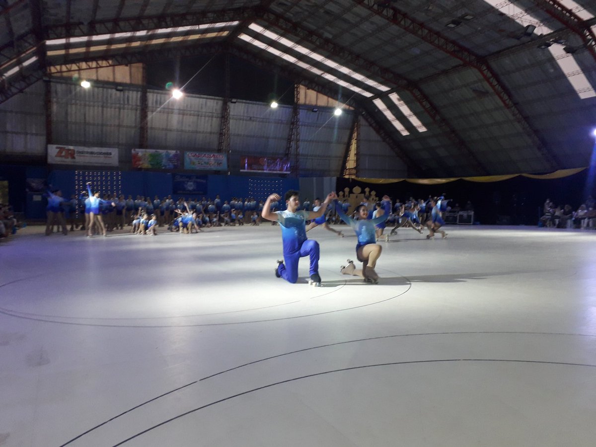 Gracias a ustedes <a href="/RDprecision/">Roller Dreams</a> x la invitación al show. Llevaron a Bahia a lo más alto, son un orgullo es impresionante el trabajo q hacen, tanto Gabriela Montechiarri como todo el grupo de padres que hay detrás. Sin dudas Bahia tiene a los mejores deportistas del país.