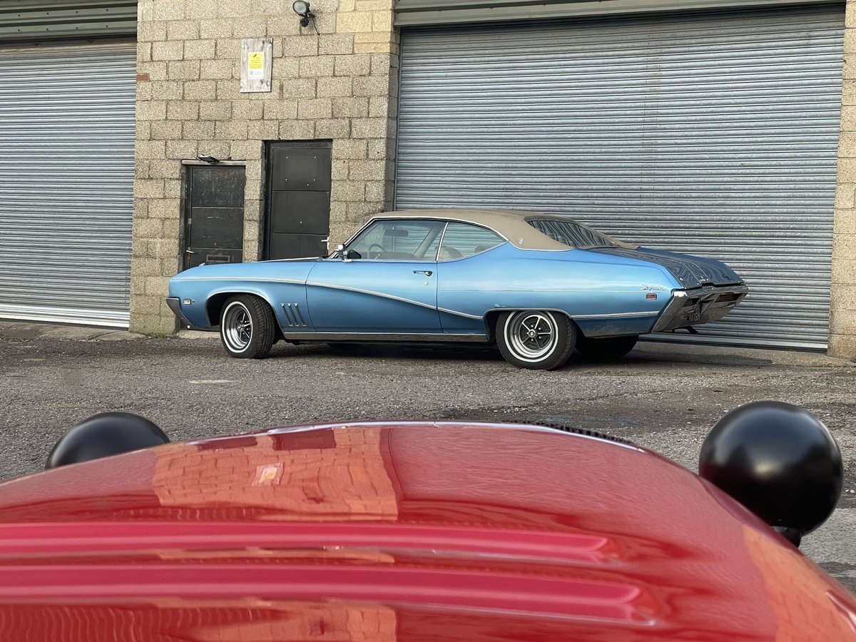 carchumpodcast's tweet photo. Random spot is an Industrial Park. Really useable Buick Skylark Custom.
Car-Chum podcast. Available everywhere and at:
https://t.co/aTfvCf2G7P
#carchum #carchumpodcast #carpodcast #buick #skylark #buickskylark #custom #buickcustom #buickskylarkcustom https://t.co/9NeRZm0ual