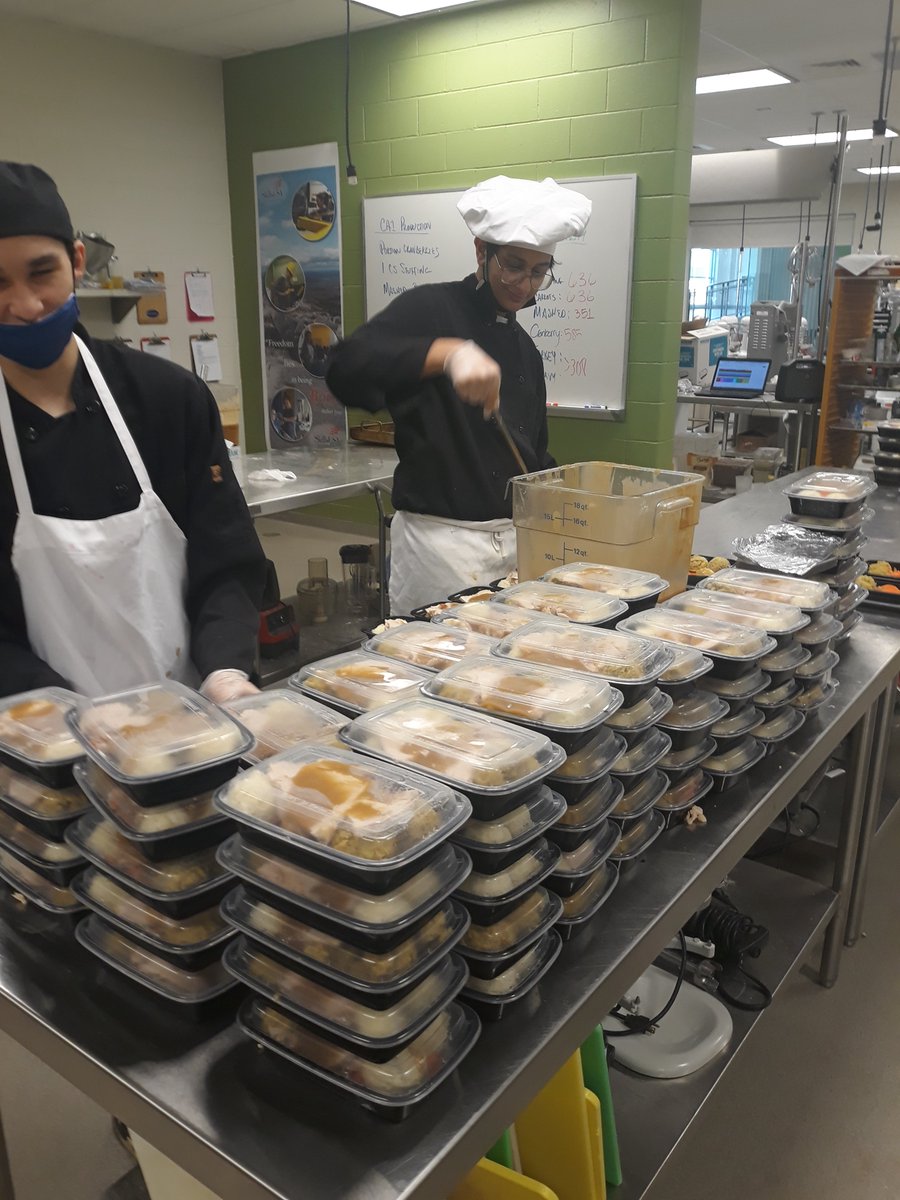SalemHighSchool's tweet photo. SHS's culinary program packaged close to 1,000 containers of food to support families in the Greater Salem, NH Region. Thank you to everyone who contributed and donated to this cause. https://t.co/pHxGofZQQP