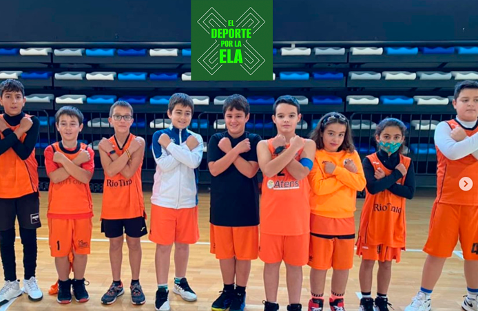 fbcv_es's tweet photo. ¡En #DeporteXela ya tenemos ganador!

Se trata de uno de los equipos del Taronja Basket Nules. Les espera para la vuelta de las Navidades un lote de balones Spalding y material deportivo

🔗 https://t.co/Ua1of66An3 https://t.co/uHwNWdvta6