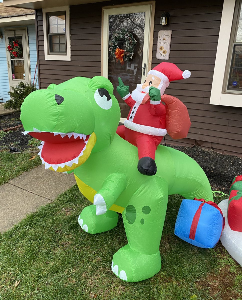 IFEIF_'s tweet photo. Because Fuck You that’s why. #MerryChristmas #YouFilthyAnimal https://t.co/g4SRhGXNWD