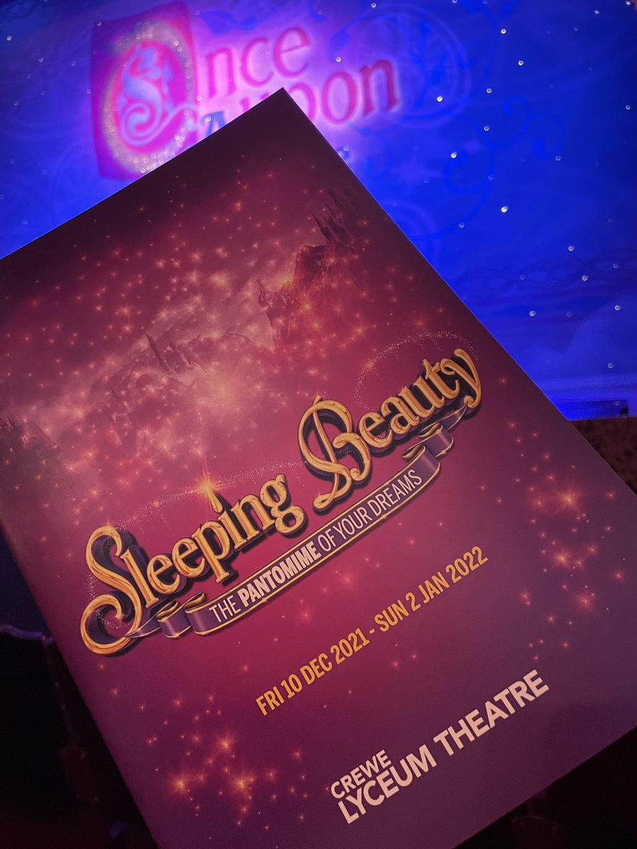 Josh's Panto Chat tweet media