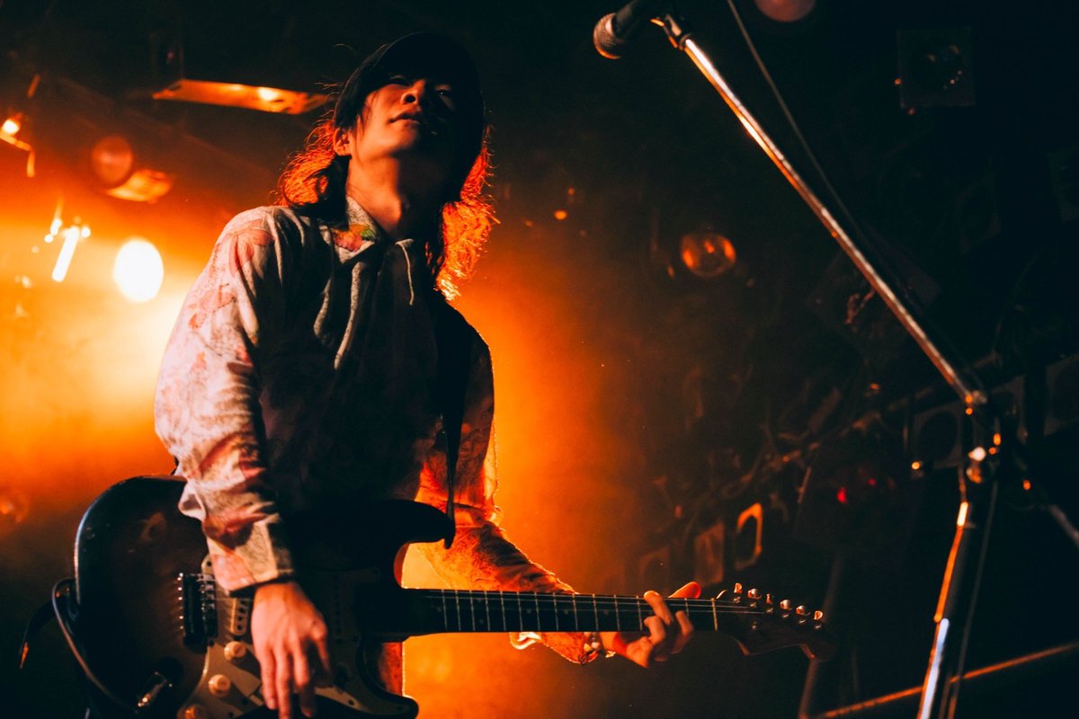 もしも、皆がまだ知らない音楽やバンドを探すのが好きならば、一度ファスネのライブに来てみてくださいな。必ずやあなたをニンマリさせます。
lit.link/phatslimnevaeh…

PhatSlimNevaeh東京・新宿BLAZE公演
2021.12.24（金）
18:30OPEN／19:15START
前売3500円／当日4000円
l-tike.com/phatslimnevaeh/