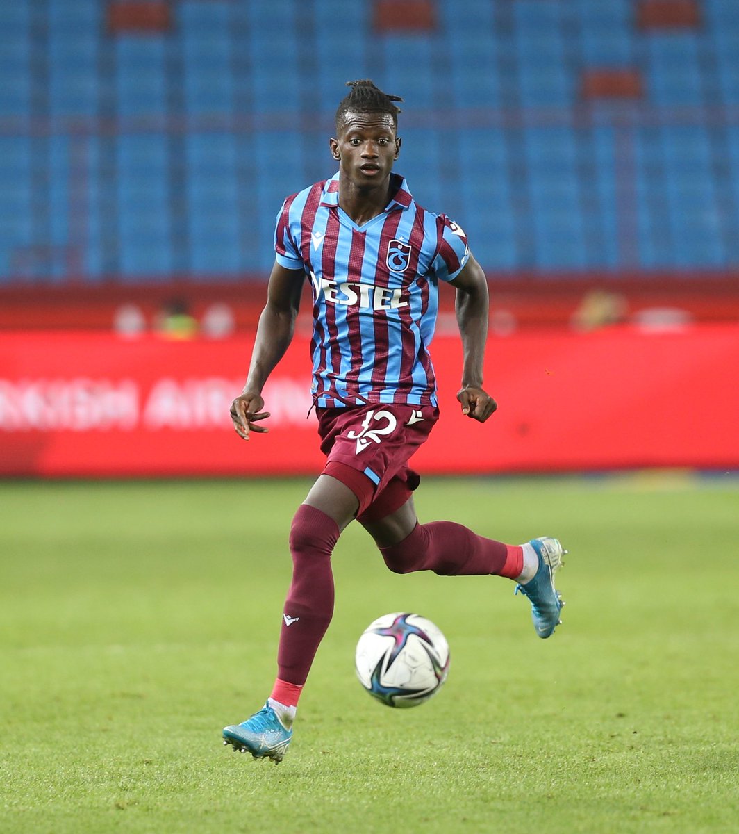 🔔 Trabzonspor'da Gervinho'dan sonra Edgar IE, Altay maçında yaşadığı diz sakatlığı sebebiyle sezonu kapattı.