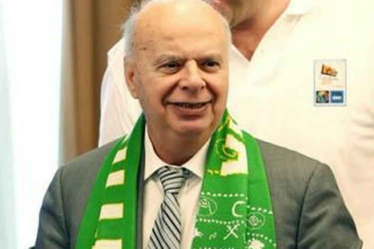 RedEmperor77's tweet photo. Κοουτς και παικτες του Ολυμπιακου σημερα παιζετε απεναντι στην μεγαλυτερη παραγκα του παγκοσμιου αθλητισμου. Σεβαστειτε τον κοσμο και την ιστορια μας και ξεφτιλιστε τους μεσα στο εξοχικο μας 🔴⚪️🏀 
ΓΙΑ ΟΣΑ ΜΑΣ ΕΚΛΕΨΑΝ ΔΙΑΛΥΣΤΕ ΤΟΥΣ ΜΕΧΡΙ ΤΕΛΟΥΣ
#OlympiacosBC #paobc https://t.co/qnxkpfs03k