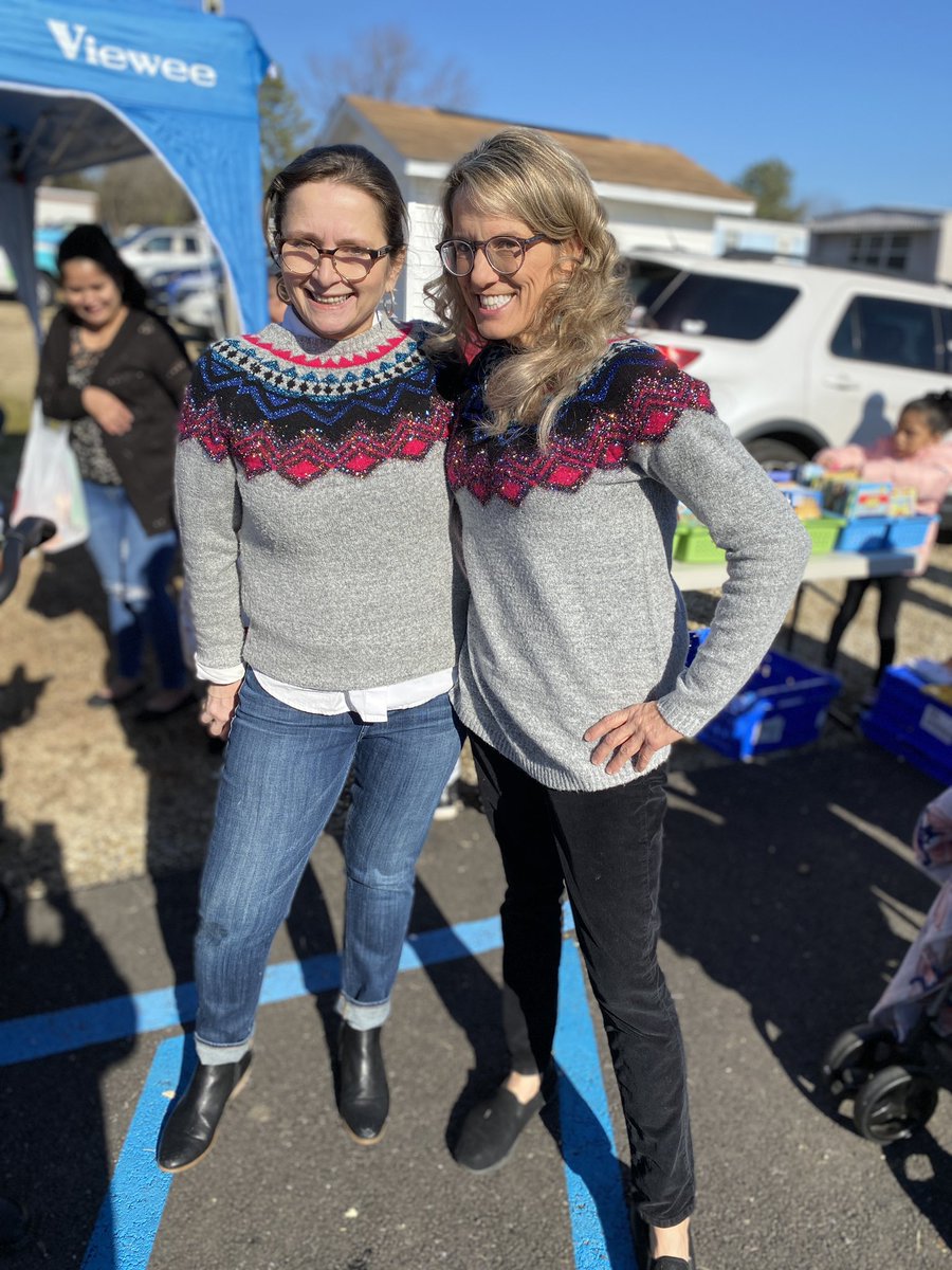 CCPS FACE (@ccpsface1) on Twitter photo The coat sherpas matched;) ๐@amybartilotti1 <a href="/CatTompkins/">Catherine Tompkins</a> The coat sherpas matched;) ๐@amybartilotti1 <a href="/CatTompkins/">Catherine Tompkins</a>