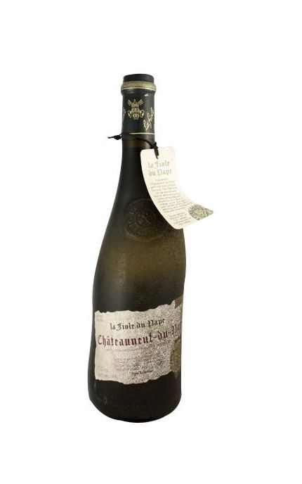 ItsMeJocko's tweet photo. @adore_ashlynn I like to go with Chateuneuf du Pape (La Foile du Pape) for gift wines. Great bottle. Around $40-$50. https://t.co/dnhdaqSSu8