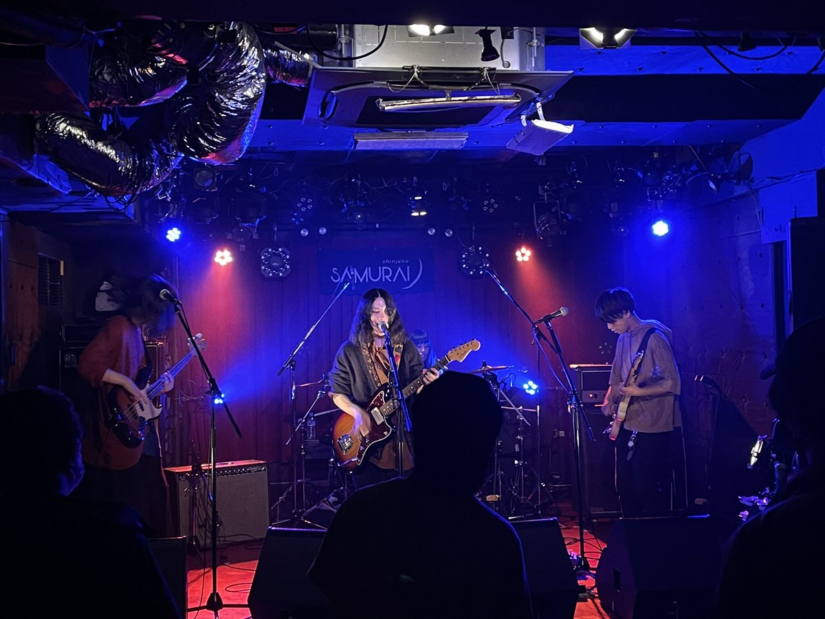 gontanakaya8850's tweet photo. アカン昨夜の新宿
SAMURAIのライブ
でめっちゃ興奮した
んか全然眠くない
から寝られへん🤣
#新宿SAMURAI
#GIFT
#Ulon https://t.co/kuc5MUfYHO