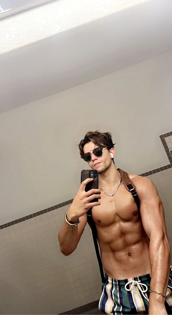 slaveforalpha_'s tweet photo. Do you know what a real alpha is?  No you don't!  An alpha doesn't need to talk or look at you.  He just exists and a real sub senses his presence and immediately bends over, Have you ever felt that?  I guarantee not!  @Themahanadonis is the only alpha, serve him now! https://t.co/IdFqgOjrqC