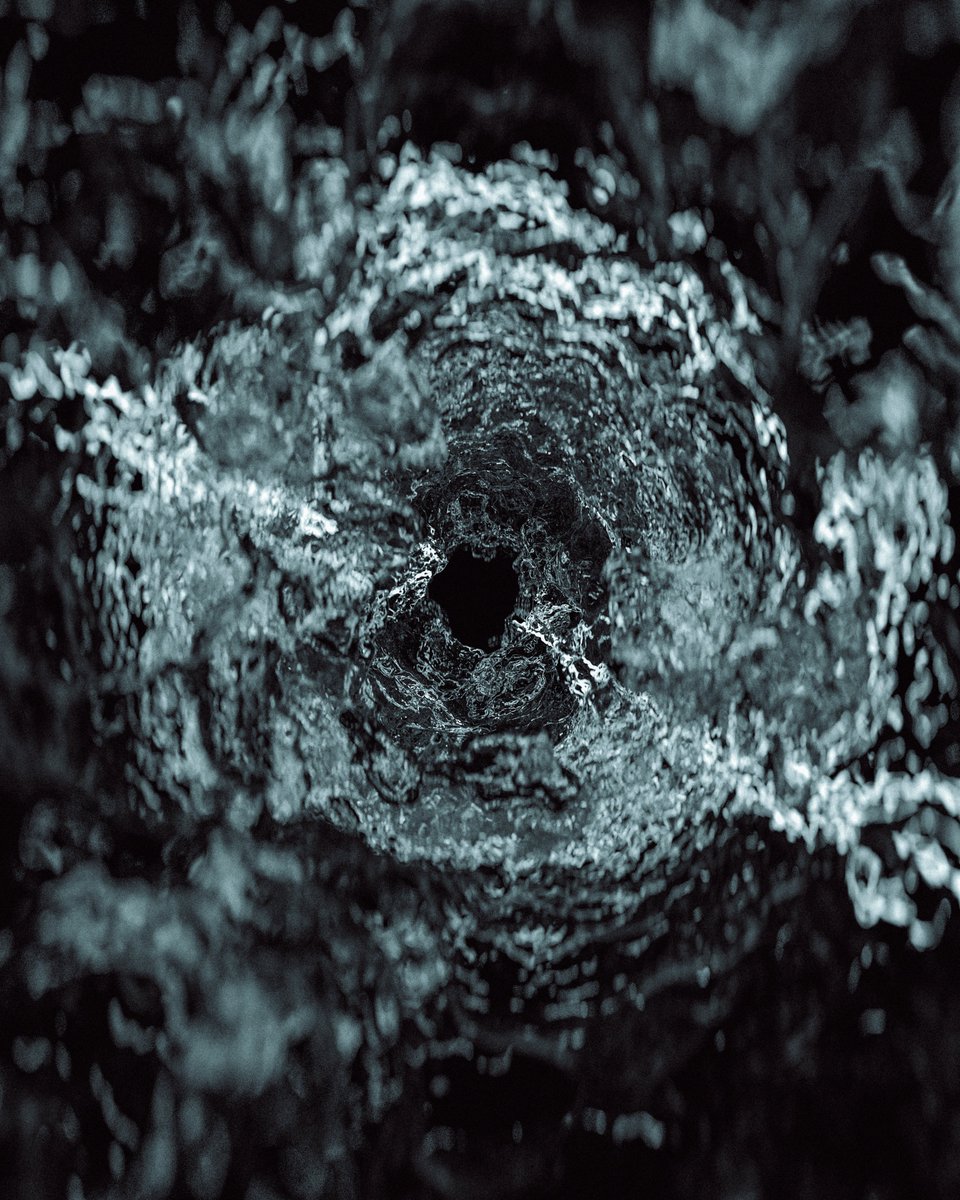 gmunk's tweet photo. Live and Die by the Specular ⚫️ #PsyMunk https://t.co/wMQMYOeqcp