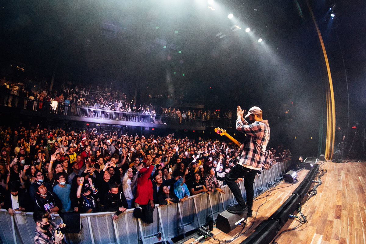 sanholobeats's tweet photo. ATL I REALLY LUV U !!! ❤️🧡💜 https://t.co/KzL8oMJNlL