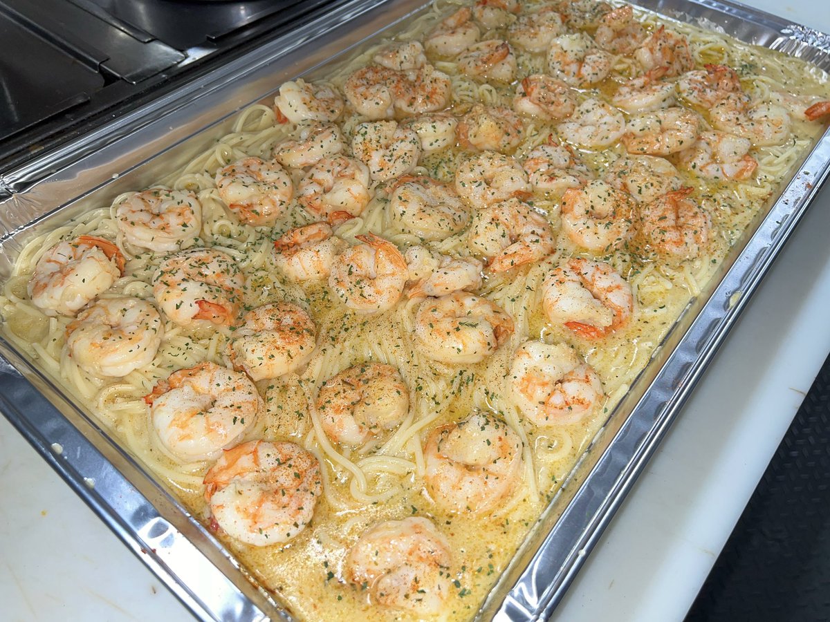 EugenioGencs's tweet photo. Merry Christmas shrimp scampi!! 👀👀👌🇮🇹 https://t.co/EFbdE1uJAf